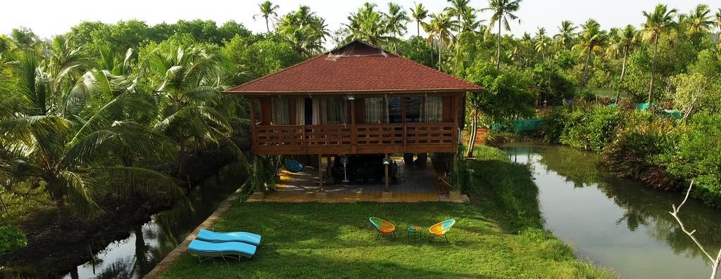 Vinis Farm - A Private Island Stay -Privacy Redefined !!! Mundrothuruth Exteriér fotografie